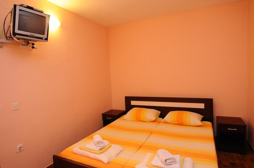 Vila Apartments Lidija Petrovac Номер фото