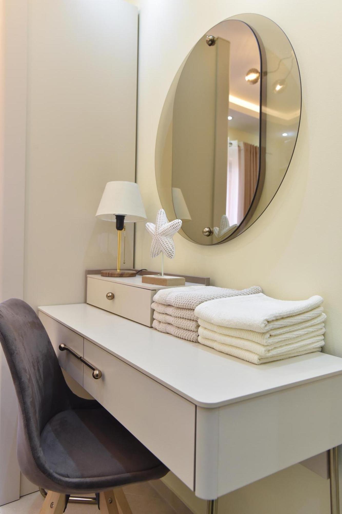 Vila Apartments Lidija Petrovac Екстер'єр фото
